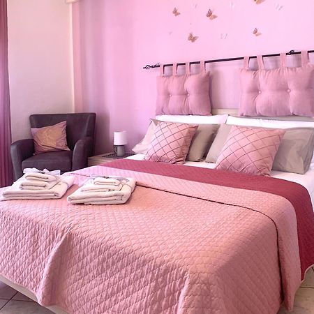 Butterfly House Villa วิลลาปุตซู ภายนอก รูปภาพ